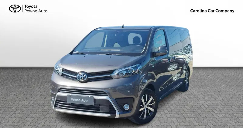 śląskie Toyota Proace Verso cena 254900 przebieg: 11252, rok produkcji 2023 z Starachowice